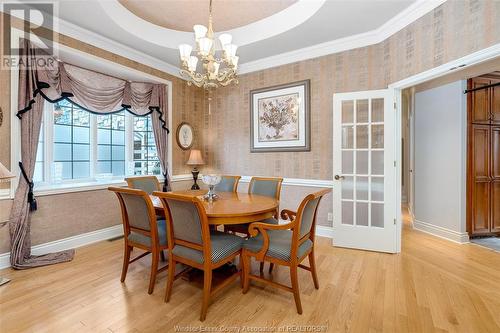 490 Shoreview, Windsor, ON - Indoor Photo Showing Dining Room