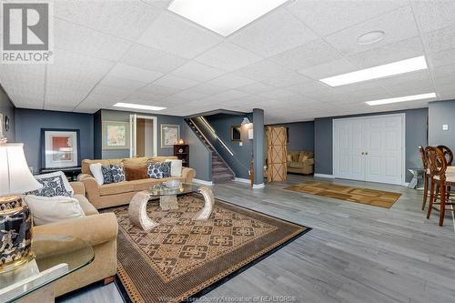 490 Shoreview, Windsor, ON - Indoor