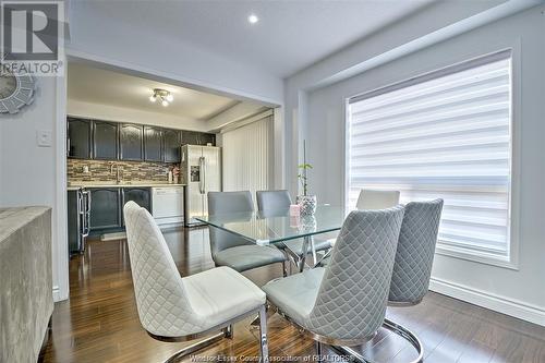 1000 Peach Blossom Crescent, Windsor, ON - Indoor Photo Showing Dining Room