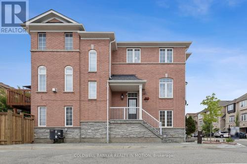 3262 Redpath Circle, Mississauga, ON - Outdoor