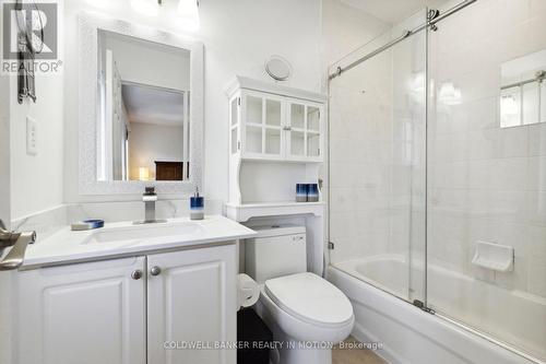 3262 Redpath Circle, Mississauga, ON - Indoor Photo Showing Bathroom