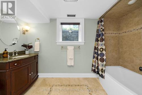 16664 Mississauga Road, Caledon, ON - Indoor Photo Showing Bathroom