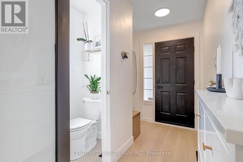 57 Melissa Court, Brampton, ON - Indoor Photo Showing Bathroom