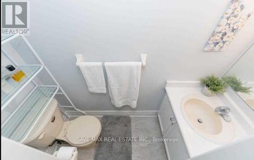 52 Tideland Drive, Brampton, ON - Indoor Photo Showing Bathroom