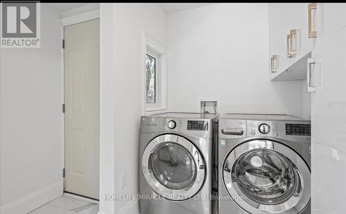 1491 Finch Avenue, Pickering (Liverpool), ON - Indoor Photo Showing Laundry Room