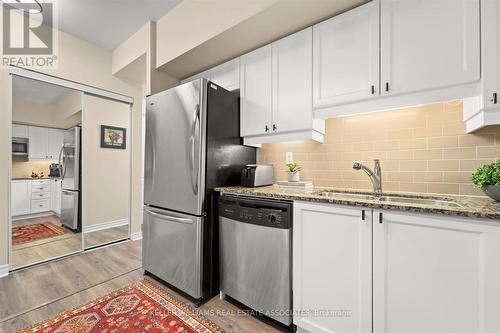 114 - 830 Scollard Court, Mississauga, ON - Indoor Photo Showing Kitchen With Double Sink