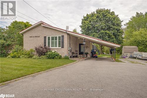 2263 25Th Side Road, Innisfil, ON - Outdoor