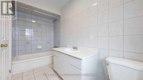 40 Ash Street, Uxbridge, ON - Indoor Photo Showing Bathroom