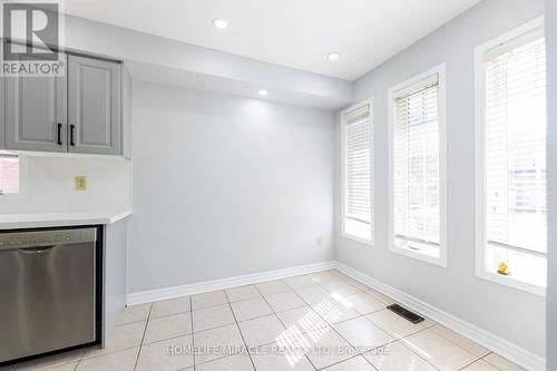 98 Starhill Crescent, Brampton, ON - Indoor Photo Showing Other Room