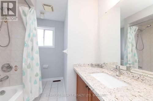 98 Starhill Crescent, Brampton, ON - Indoor Photo Showing Bathroom