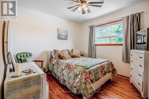 9 Cumbrian Court, Brampton, ON - Indoor Photo Showing Bedroom