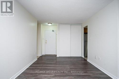 1001 - 3501 Glen Erin Drive, Mississauga, ON - Indoor Photo Showing Other Room