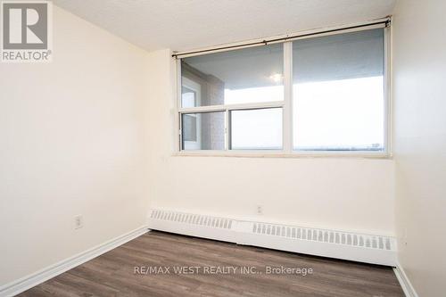 1001 - 3501 Glen Erin Drive, Mississauga, ON - Indoor Photo Showing Other Room