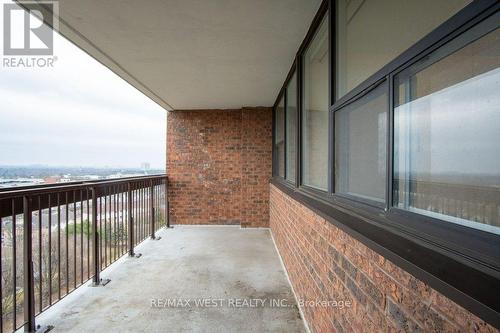 1001 - 3501 Glen Erin Drive, Mississauga, ON - Outdoor With Balcony With Exterior