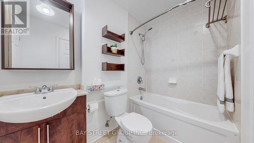 2408 - 18 Holmes Avenue, Toronto C14, ON - Indoor Photo Showing Bathroom