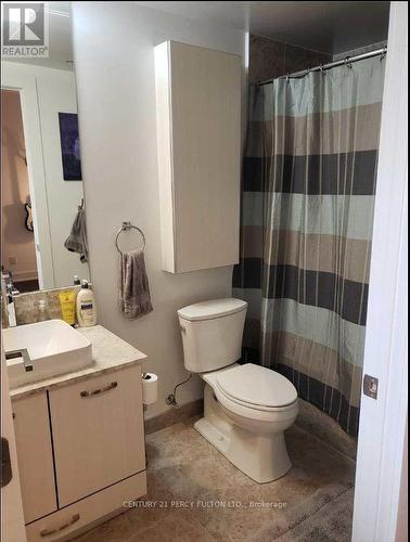 817 - 3018 Yonge Street, Toronto C04, ON - Indoor Photo Showing Bathroom