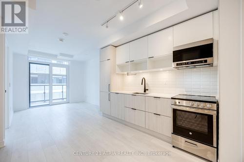 S304 - 35 Rolling Mills Road, Toronto C08, ON - Indoor Photo Showing Kitchen With Upgraded Kitchen