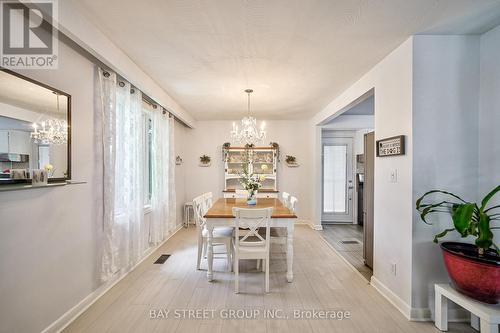 313 Patricia Avenue, Toronto (Newtonbrook West), ON - Indoor Photo Showing Dining Room