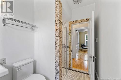 93 Victoria Street, Moncton, NB - Indoor Photo Showing Bathroom