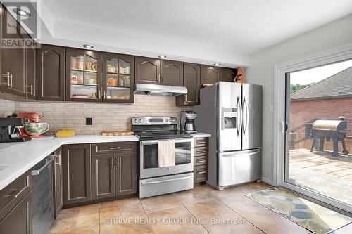 307 Frances Street, Central Elgin (Port Stanley), ON - Indoor Photo Showing Kitchen