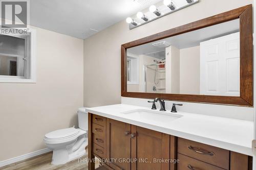 307 Frances Street, Central Elgin (Port Stanley), ON - Indoor Photo Showing Bathroom