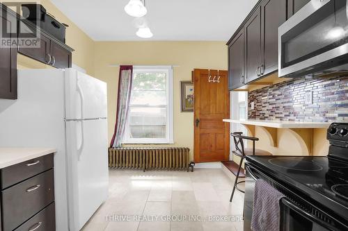 10622 Sunset Road, Southwold (Talbotville), ON - Indoor Photo Showing Kitchen