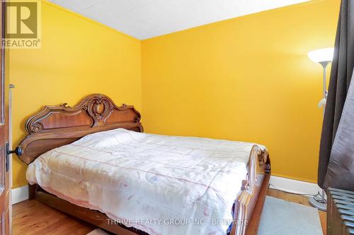 10622 Sunset Road, Southwold (Talbotville), ON - Indoor Photo Showing Bedroom