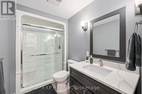 15198 St. Ignatius Line, Chatham-Kent (Bothwell), ON - Indoor Photo Showing Bathroom