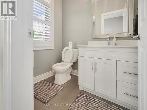 8 Mecca Street, Brampton (Toronto Gore Rural Estate), ON - Indoor Photo Showing Bathroom