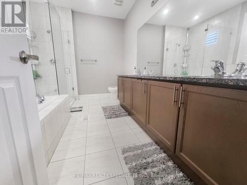 8 Mecca Street, Brampton (Toronto Gore Rural Estate), ON - Indoor Photo Showing Bathroom