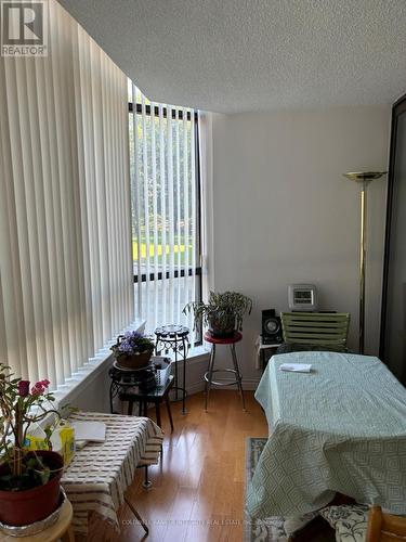 142 - 25 Bamburgh Circle, Toronto E05, ON - Indoor Photo Showing Bedroom