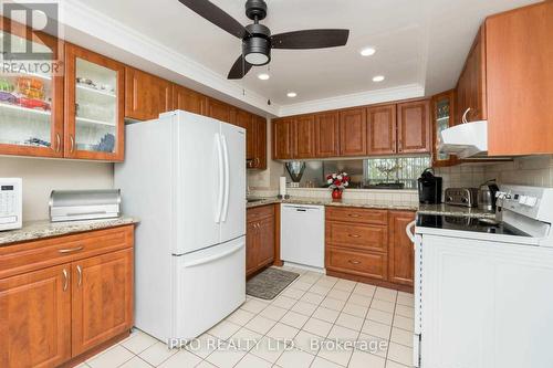 #202 - 330 Mill Street, Brampton, ON - Indoor Photo Showing Kitchen