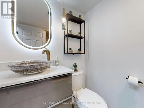211 - 265 Enfield Place, Mississauga, ON - Indoor Photo Showing Bathroom