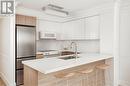 4010 - 210 Victoria Street, Toronto, ON  - Indoor Photo Showing Kitchen With Upgraded Kitchen 