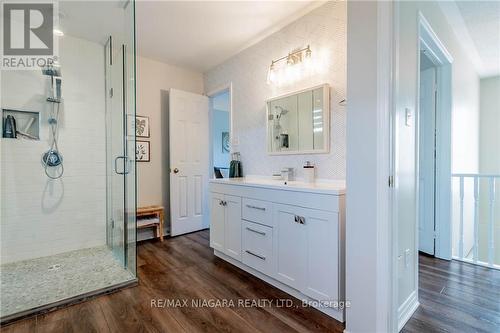 13 Mccaffery Crescent, St. Catharines, ON - Indoor Photo Showing Bathroom