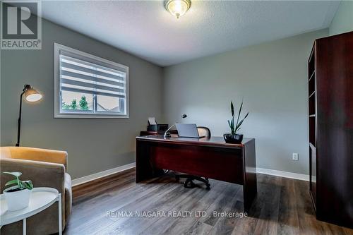 13 Mccaffery Crescent, St. Catharines, ON - Indoor Photo Showing Office