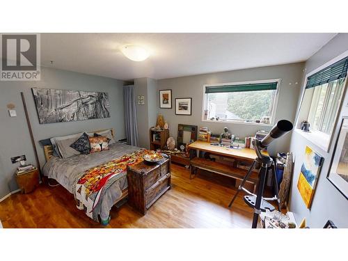 218 Morgan  Street, Nelson, BC - Indoor Photo Showing Bedroom