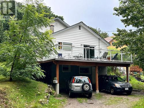 218 Morgan  Street, Nelson, BC - Outdoor