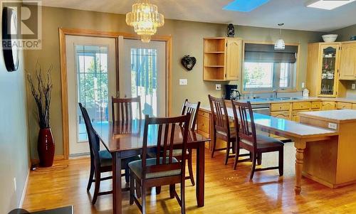 9495 235 Road, Dawson Creek, BC - Indoor Photo Showing Dining Room