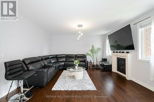 72 Russell Creek Drive, Brampton, ON - Indoor Photo Showing Living Room