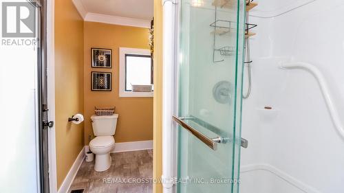 159 Colborne Street W, Orillia, ON - Indoor Photo Showing Bathroom