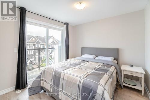 18 Wimshaw Lane, Whitchurch-Stouffville (Stouffville), ON - Indoor Photo Showing Bedroom