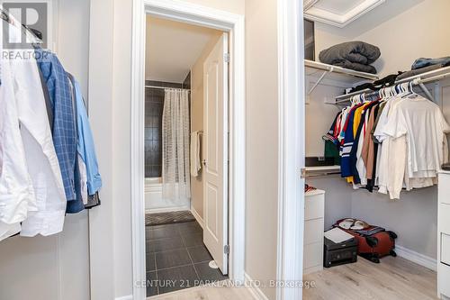 18 Wimshaw Lane, Whitchurch-Stouffville (Stouffville), ON - Indoor Photo Showing Bathroom