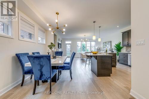 3129 Riverpath Common, Oakville, ON - Indoor Photo Showing Dining Room