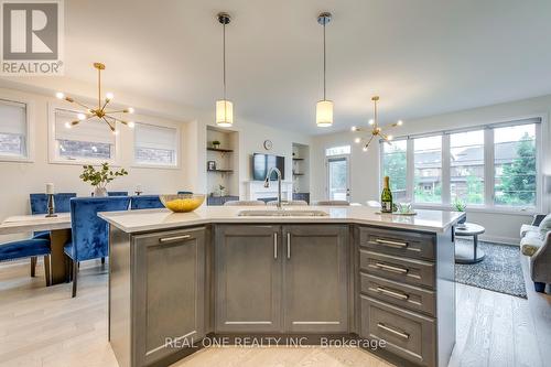 3129 Riverpath Common, Oakville, ON - Indoor Photo Showing Kitchen