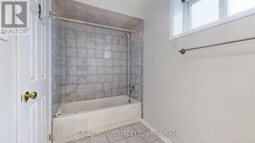 40 Ash Street, Uxbridge, ON - Indoor Photo Showing Bathroom