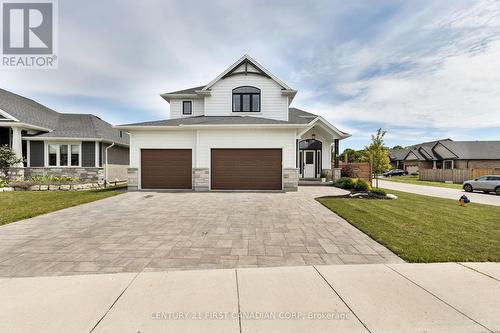 114 Old Field Lane, Central Elgin (Port Stanley), ON - Outdoor With Facade