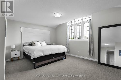 114 Old Field Lane, Central Elgin (Port Stanley), ON - Indoor Photo Showing Bedroom