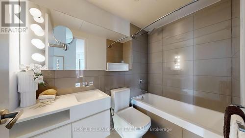 2512 - 45 Charles Street E, Toronto C08, ON - Indoor Photo Showing Bathroom