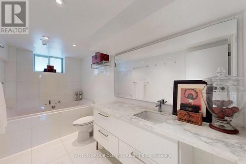 125 Saturn Road, Toronto, ON - Indoor Photo Showing Bathroom